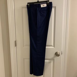 NWOT: Tommy Hilfiger men’s  navy slacks 36x32